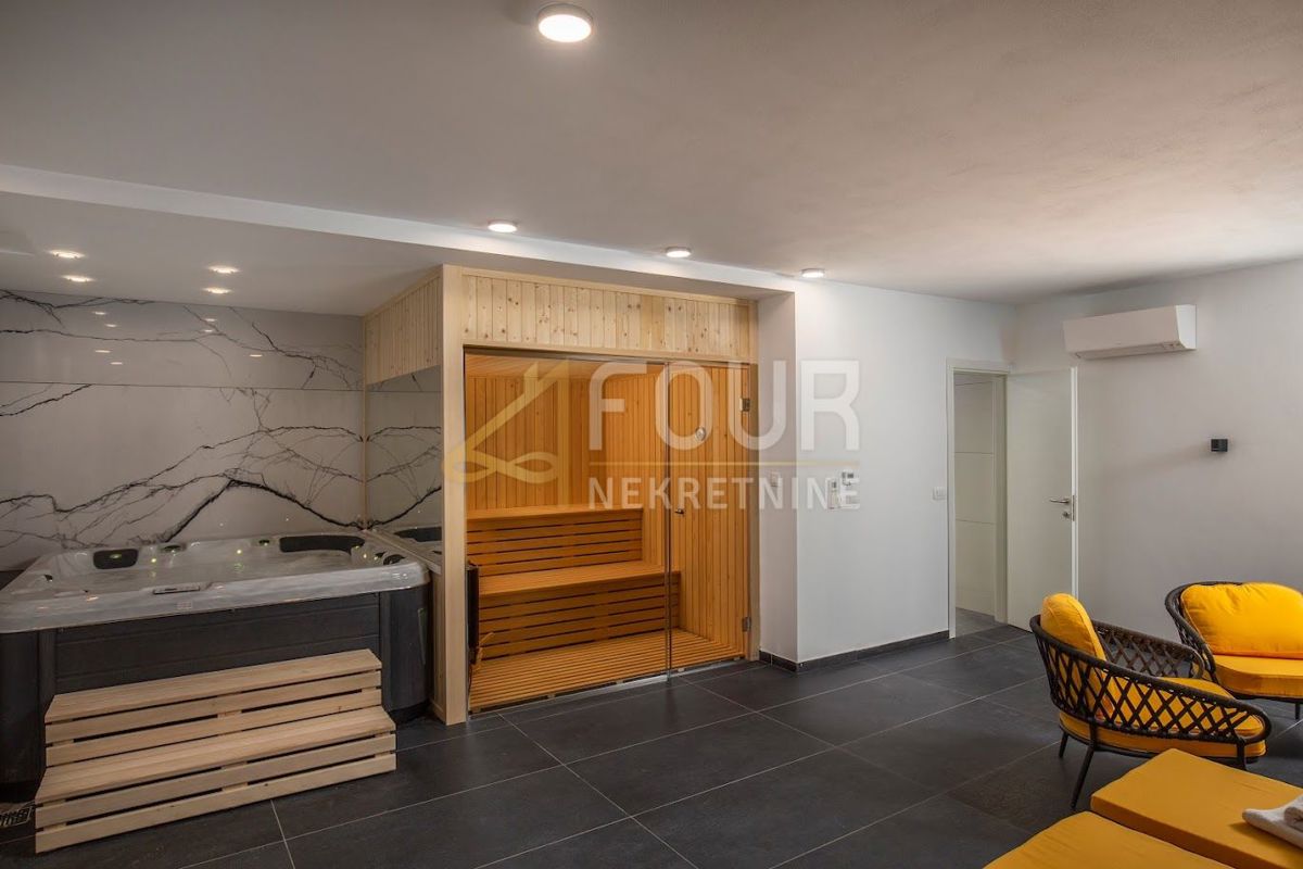 Mošćenička Draga, 221,20m2