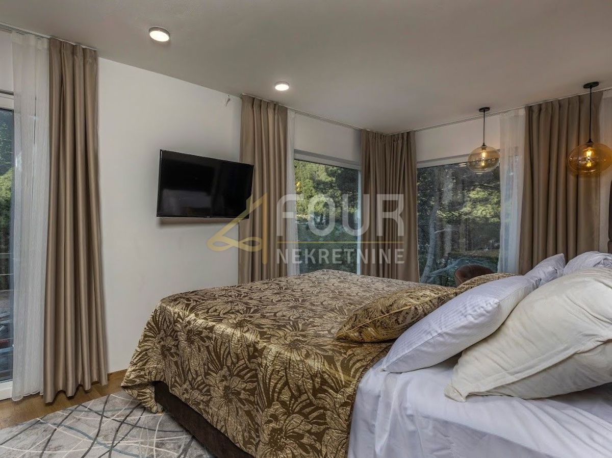 Mošćenička Draga, 221,20m2