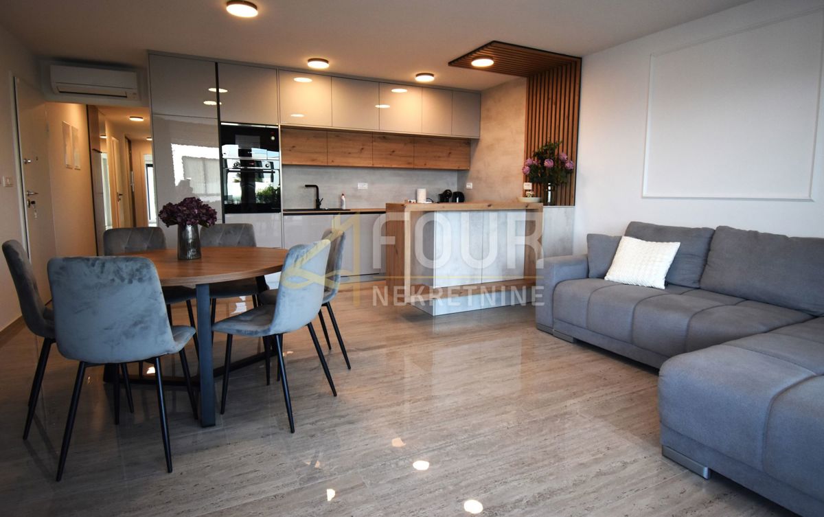 Malinska, Malinska-Dubašnica, 88,42m2