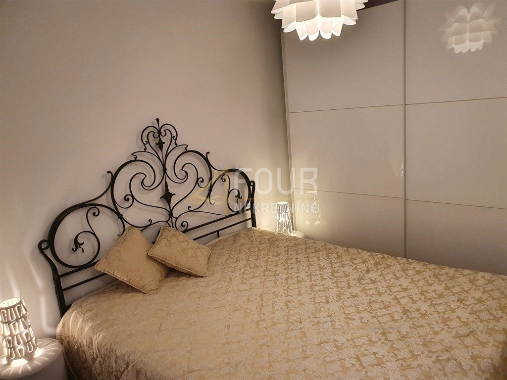 Pećine, Rijeka, 33,56m2