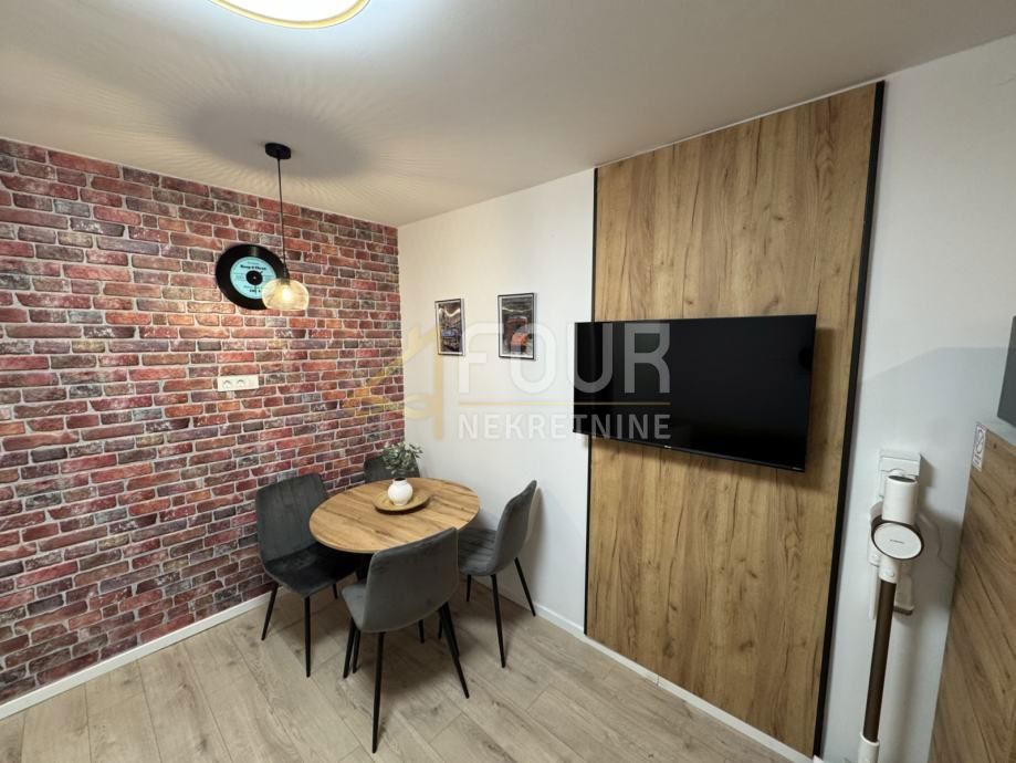 Centar, Rijeka, 81,18m2