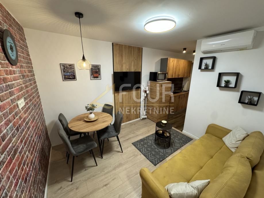 Centar, Rijeka, 81,18m2