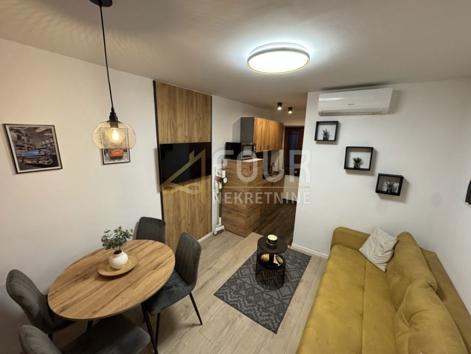 Centar, Rijeka, 81,18m2