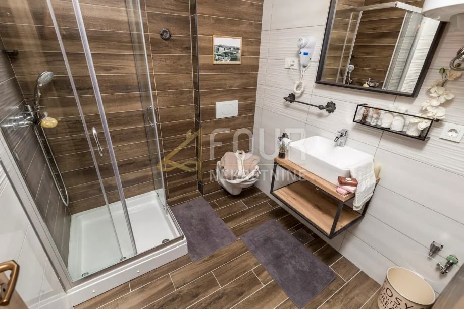 Centar, Rijeka, 81,18m2