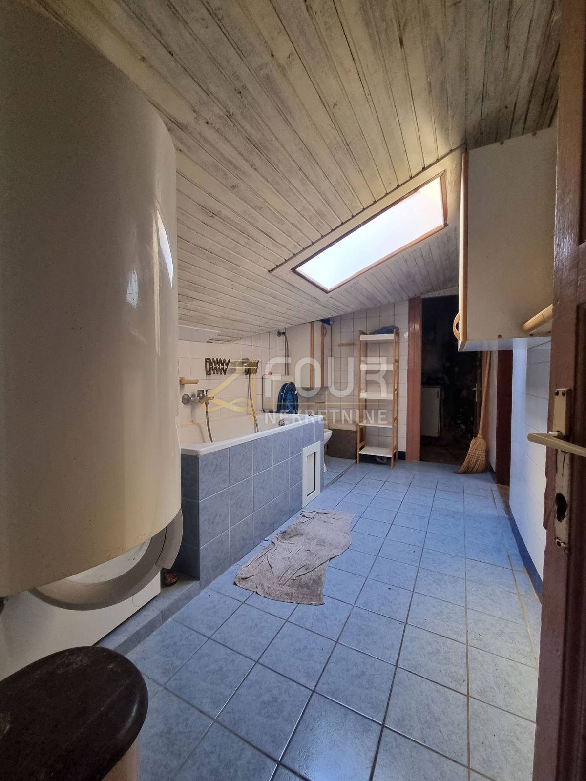 Centar, Rijeka, 47,34m2