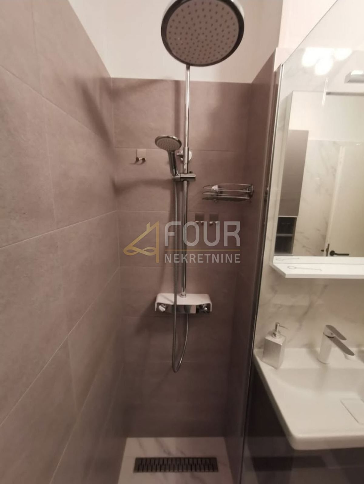 Srdoči, Rijeka, 38,95m2