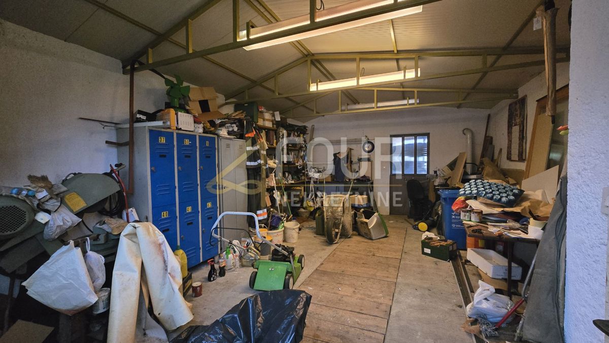 Marinići, Viškovo, 225m2