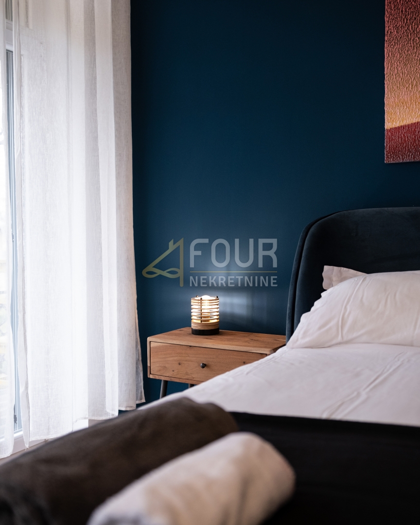 Opatija - Centar, Opatija, 100,07m2