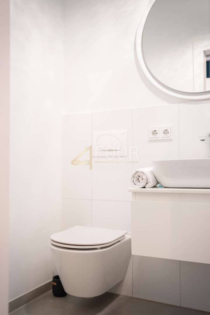 Opatija - Centar, Opatija, 100,07m2