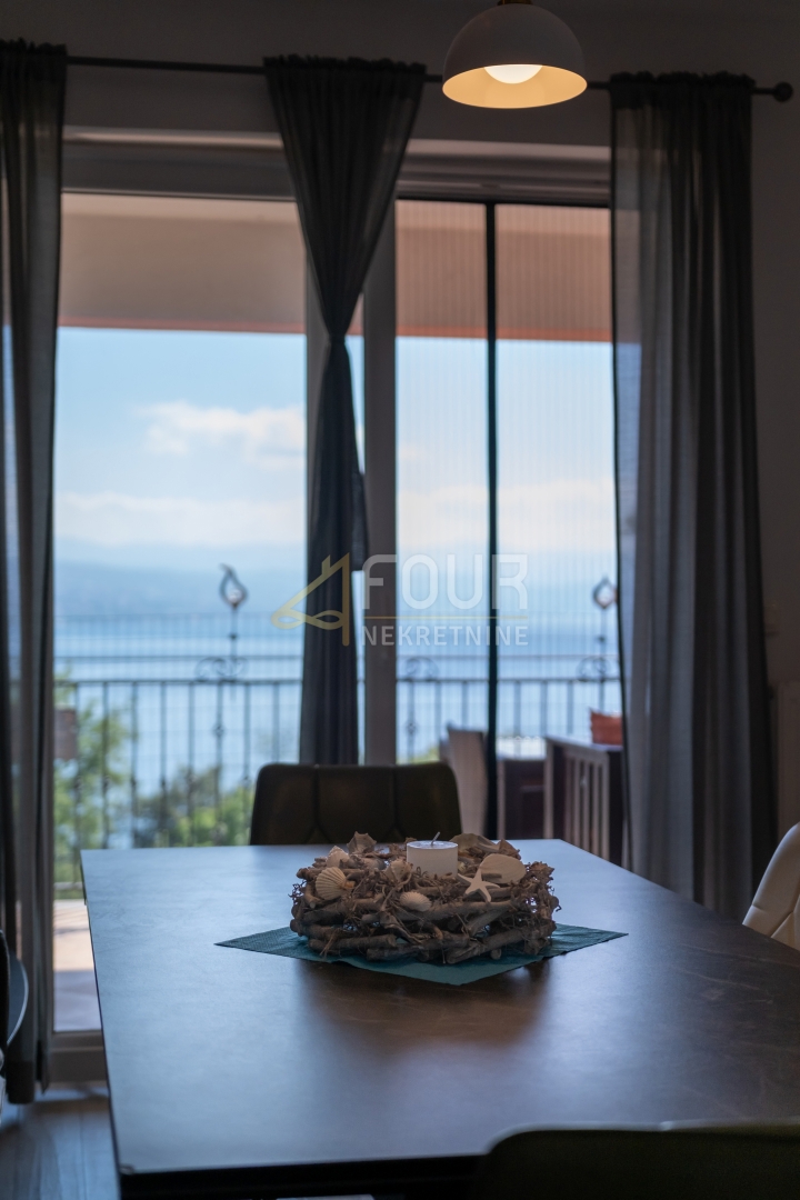 Opatija - Centar, Opatija, 97,70m2