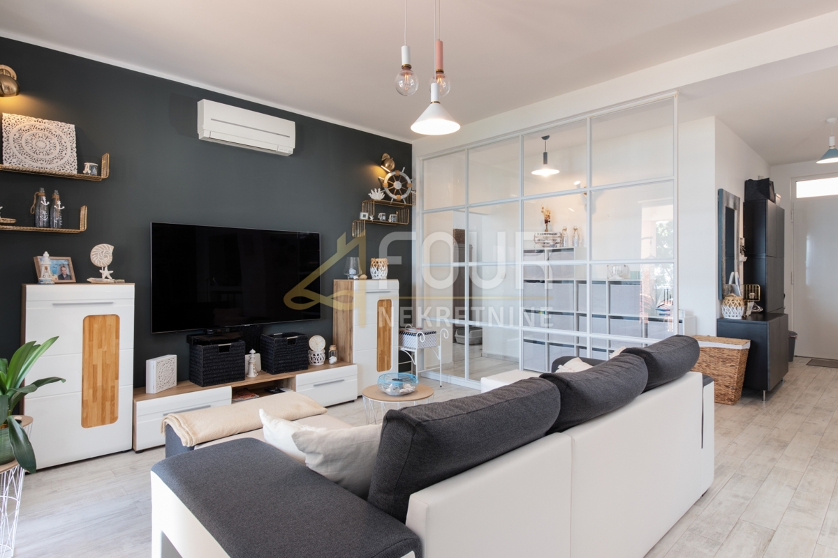 Opatija - Centar, Opatija, 97,70m2