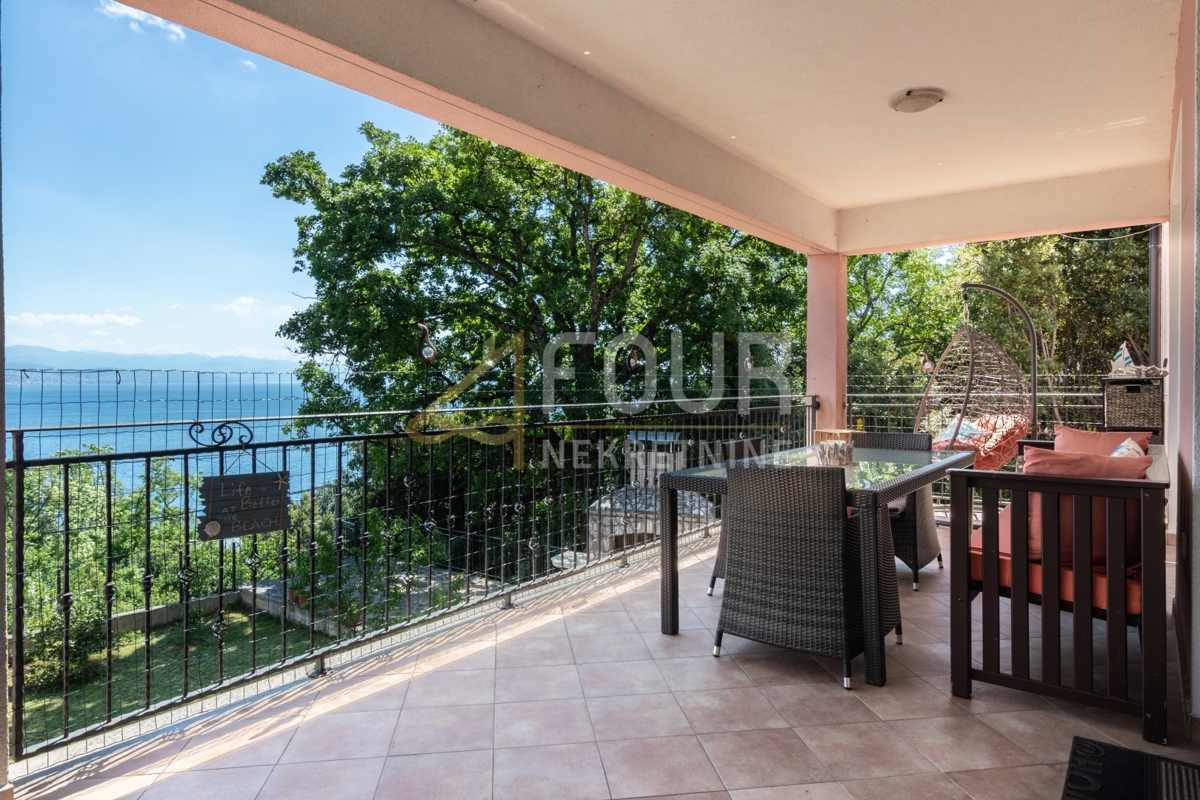 Opatija - Centar, Opatija, 97,70m2