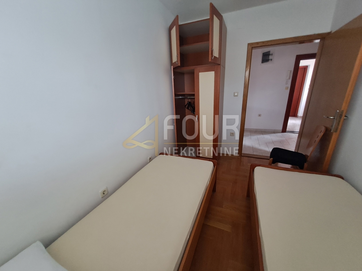 Malinska, Malinska-Dubašnica, 61m2