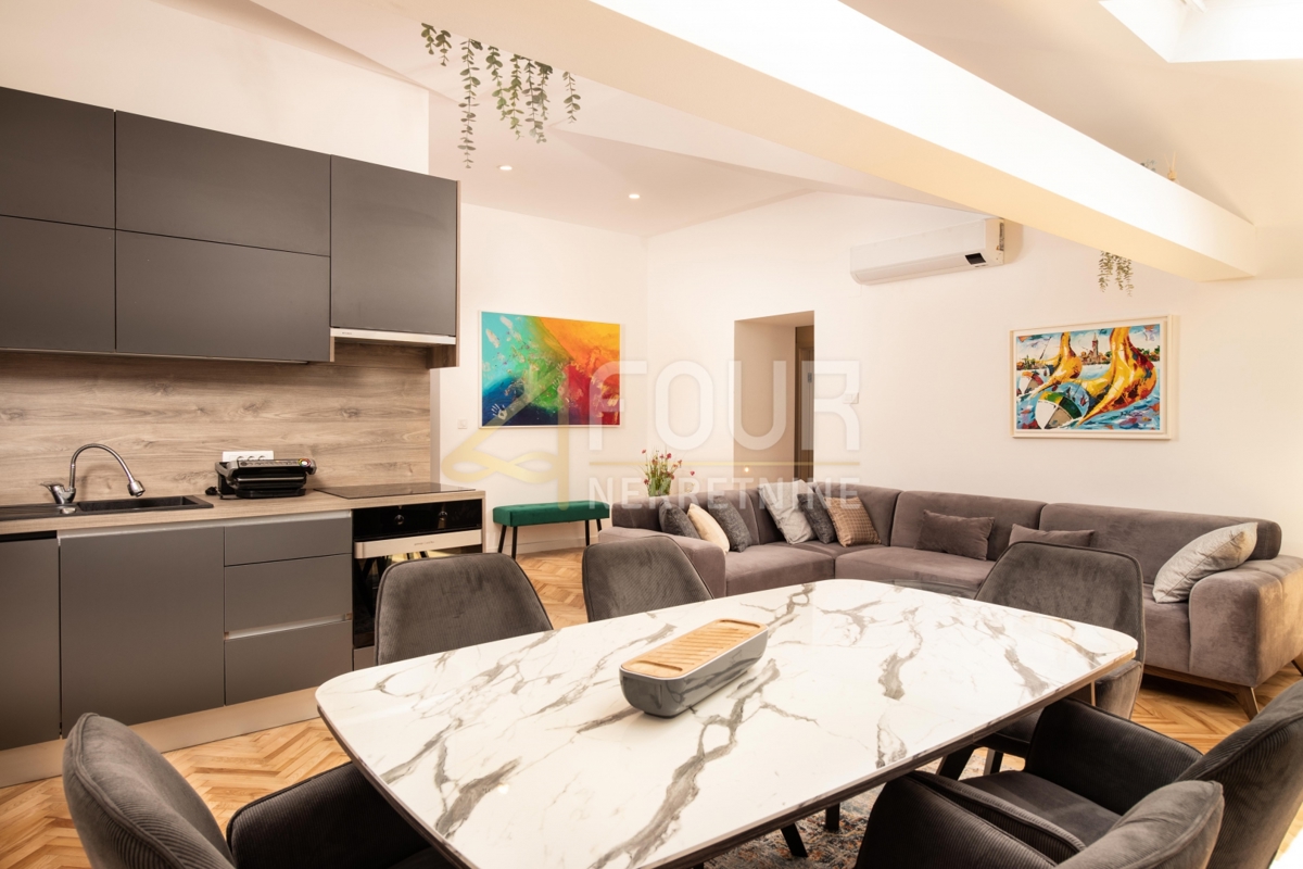 Opatija - Centar, Opatija, 74,22m2