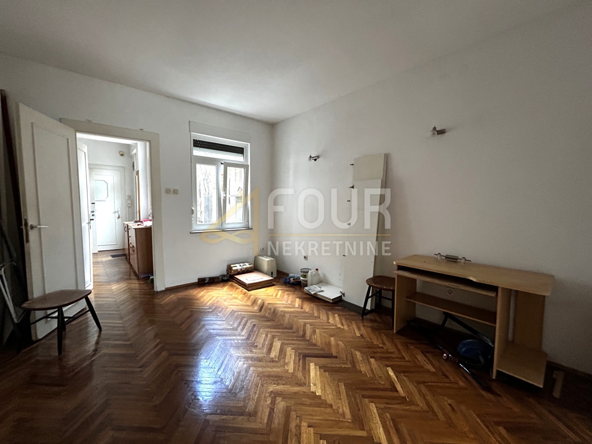 Centar, Rijeka, 68m2