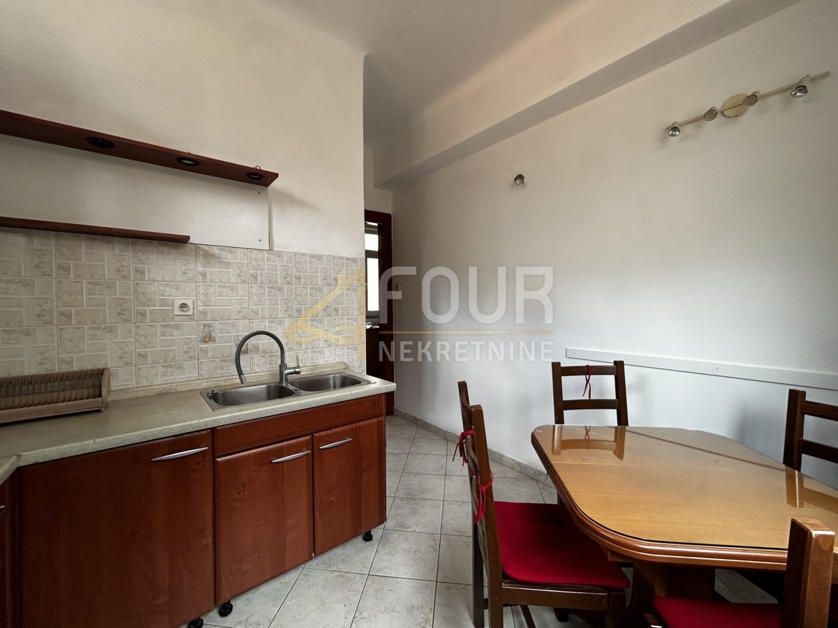 Centar, Rijeka, 68m2