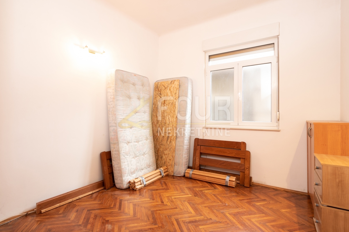 Centar, Rijeka, 68m2