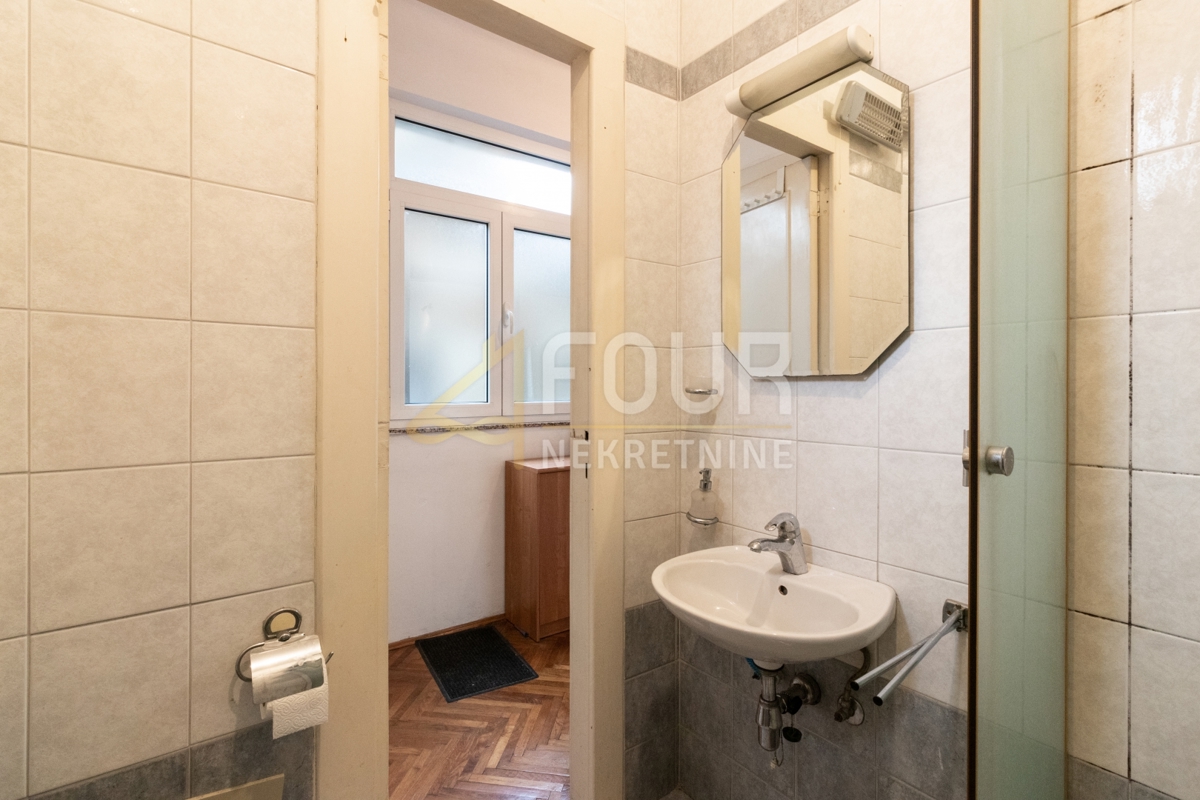 Centar, Rijeka, 68m2