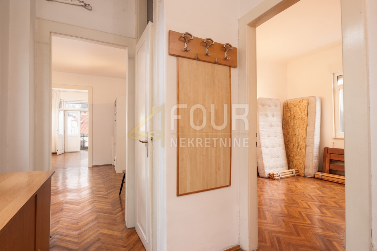 Centar, Rijeka, 68m2