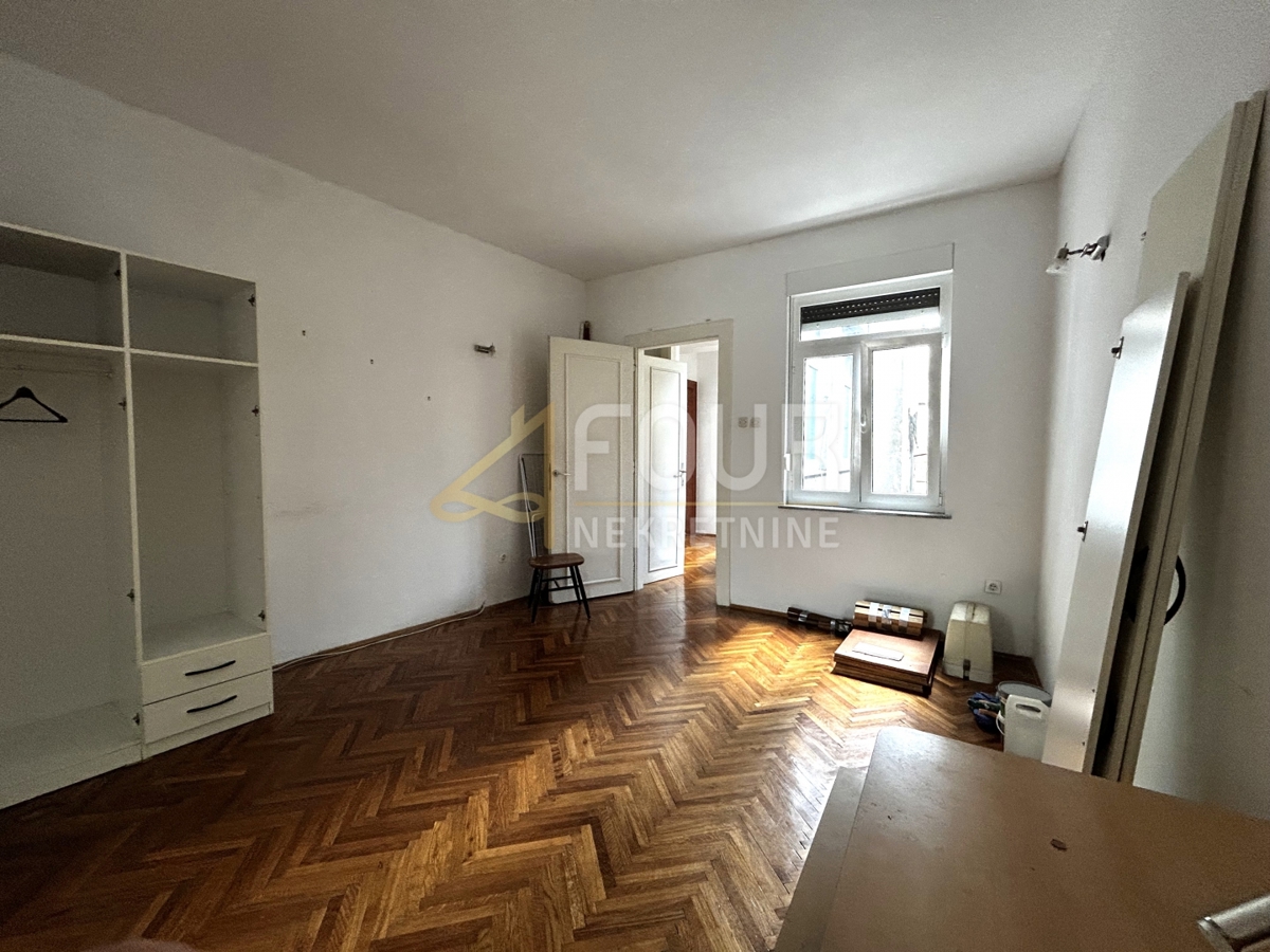 Centar, Rijeka, 68m2