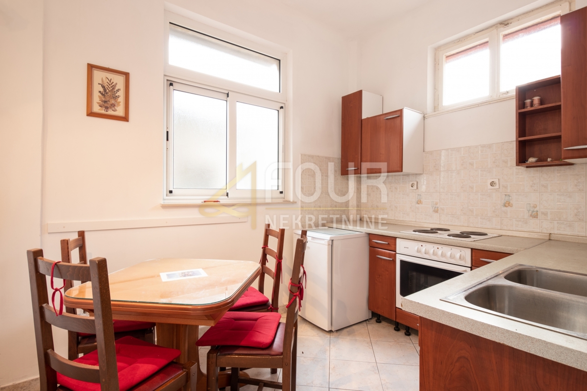 Centar, Rijeka, 68m2