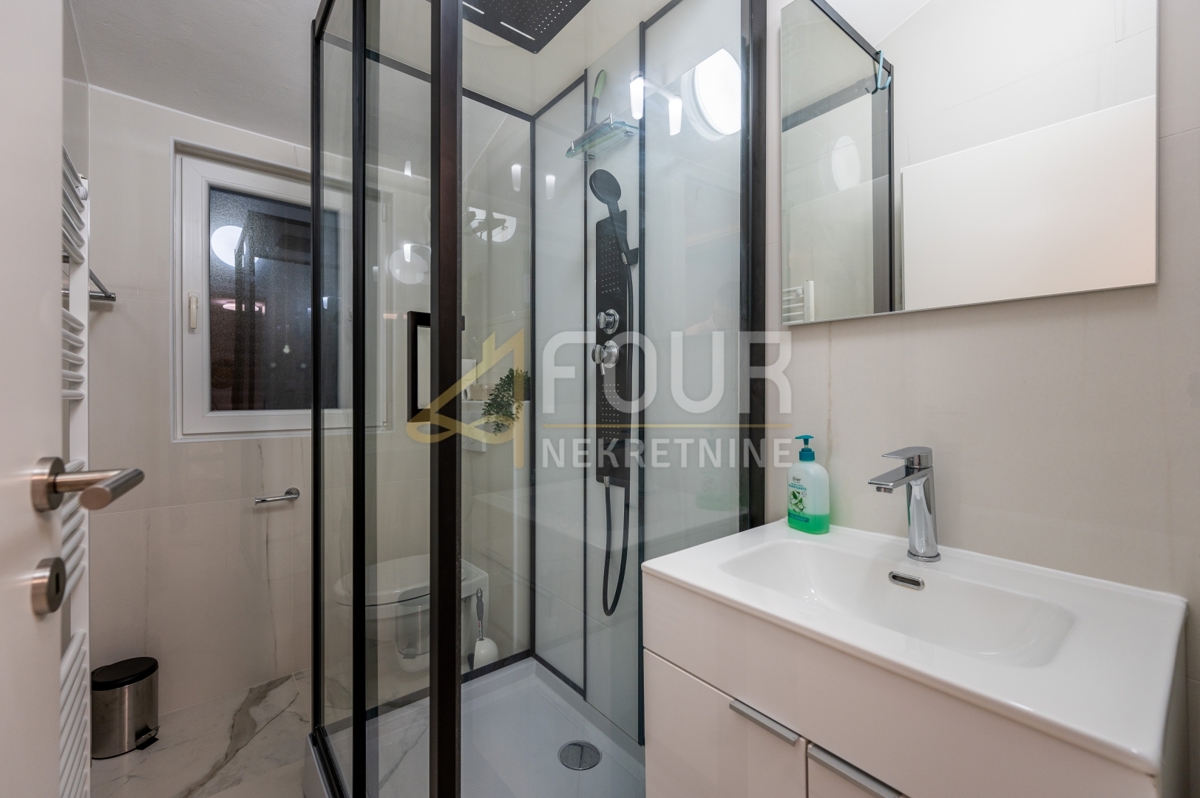 Nova Vas, Poreč, 355,66m2