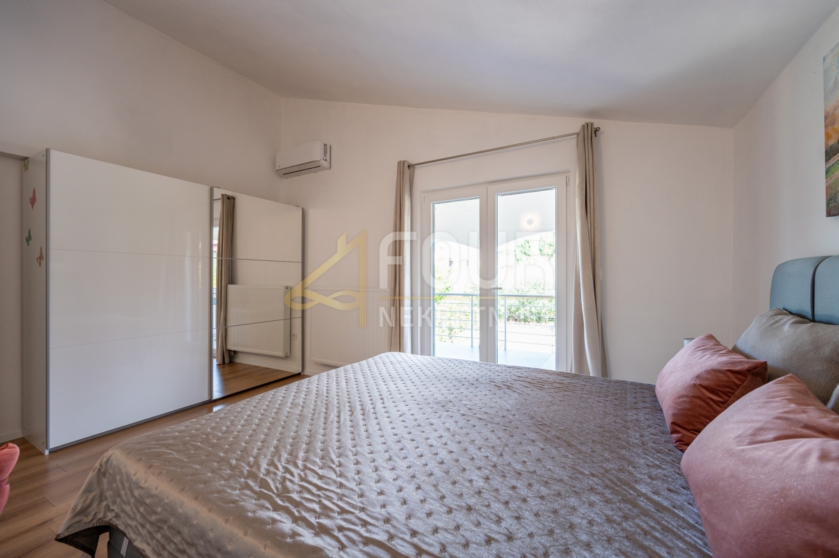 Nova Vas, Poreč, 355,66m2