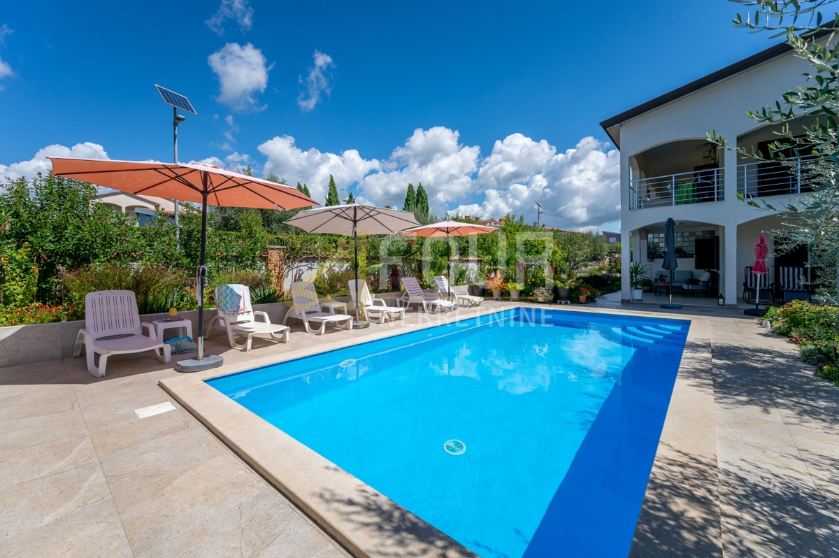 Nova Vas, Poreč, 355,66m2