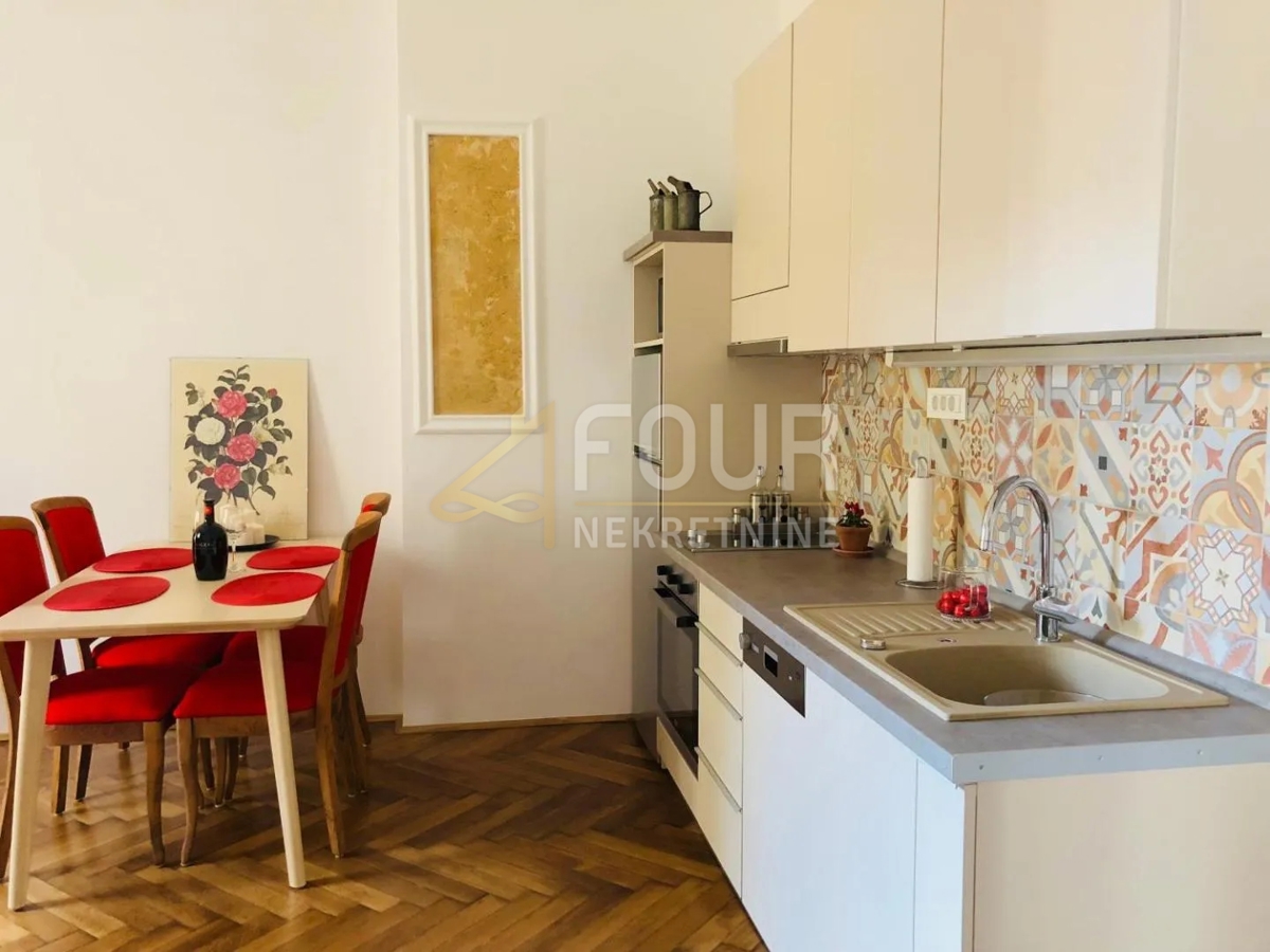 Opatija - Centar, Opatija, 107,08m2