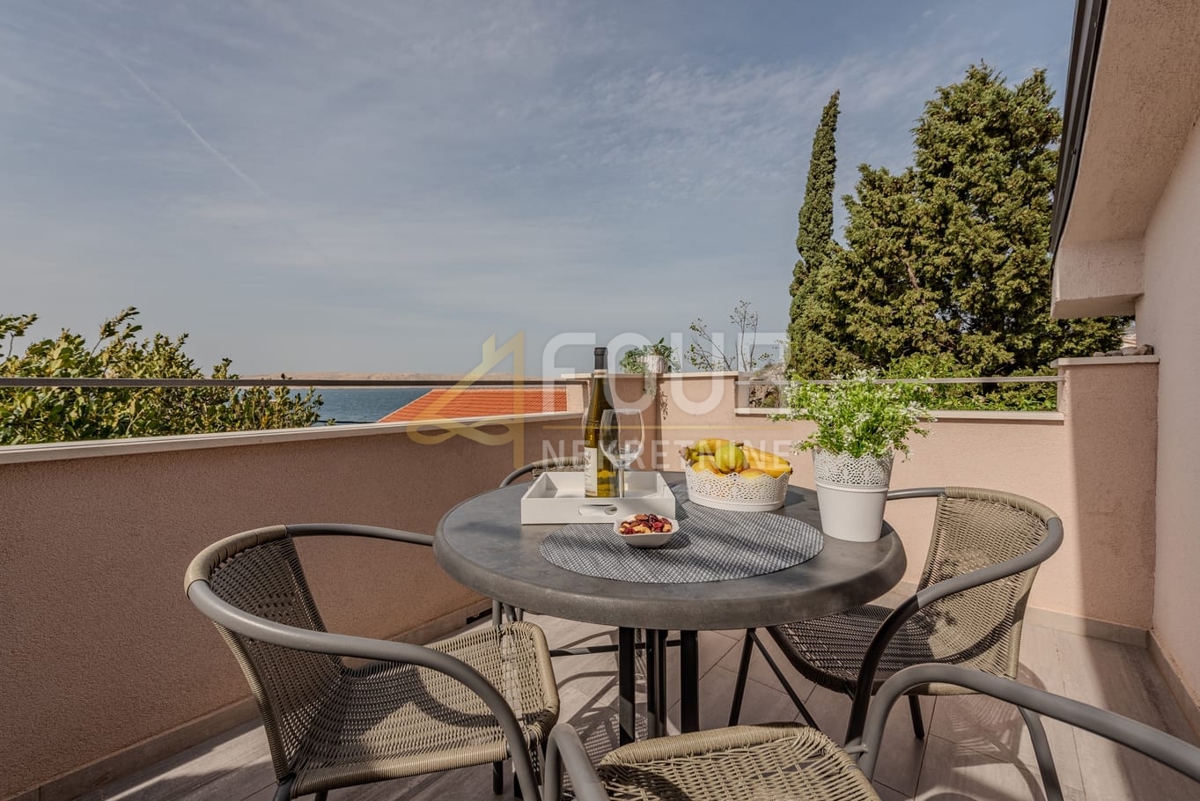 Cesarica, Karlobag, 24,52m2