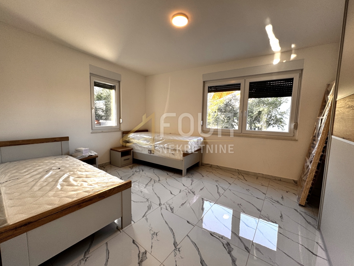 Pobri, Opatija - Okolica, 102,61m2