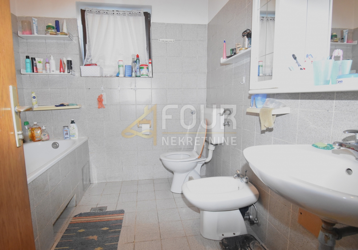 Marčeljeva Draga, Rijeka, 121,98m2