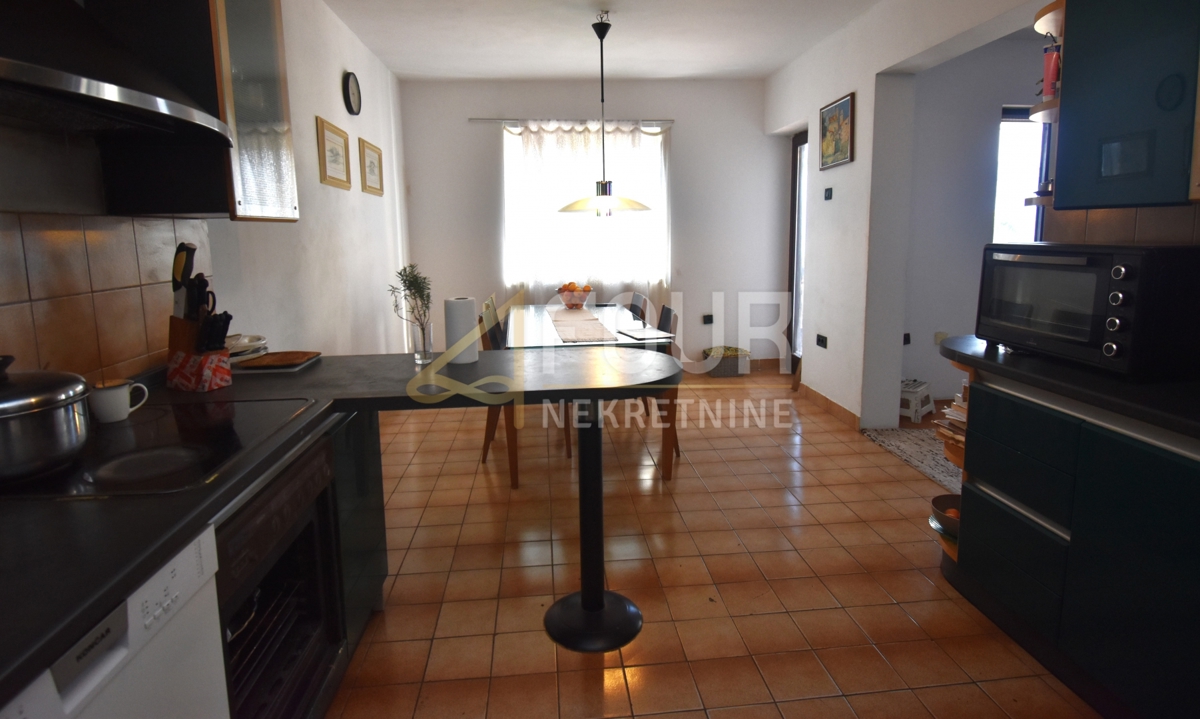 Marčeljeva Draga, Rijeka, 121,98m2