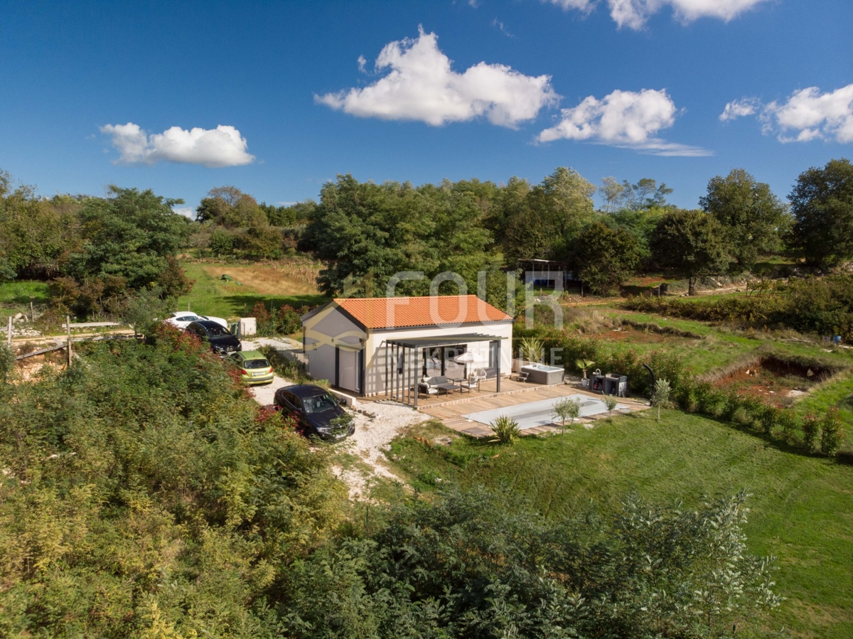 Istria, Višnjan, ottima casa vacanze con piscina!