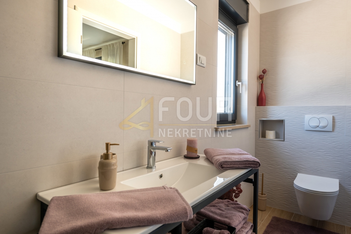 Krnica, Marčana, 129m2