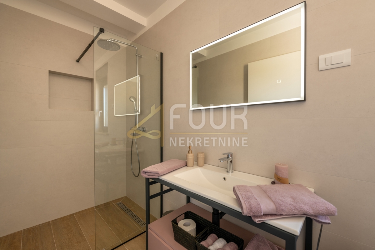 Krnica, Marčana, 129m2