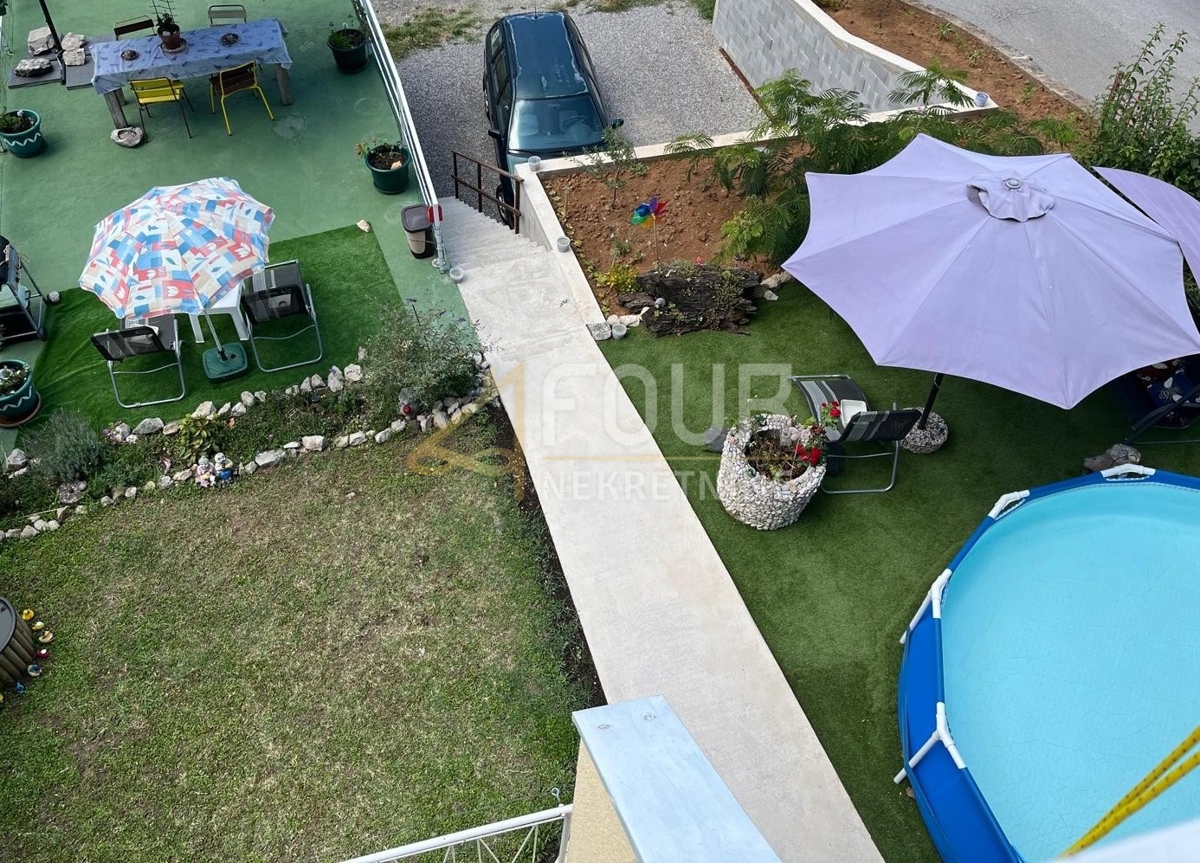 Novi Vinodolski, 110m2