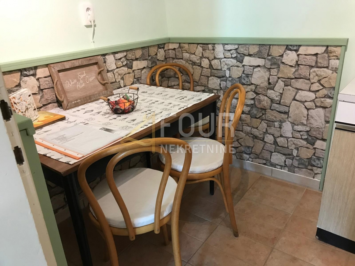 Novi Vinodolski, 110m2
