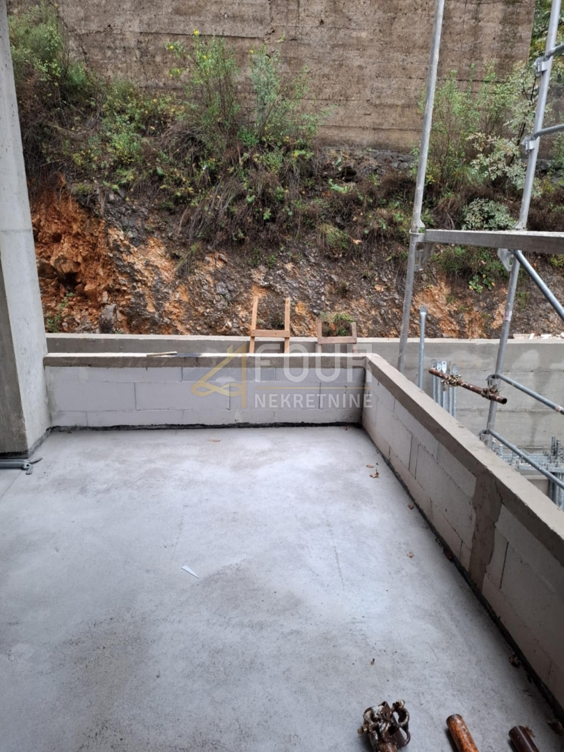 Drenova, Rijeka, 63m2