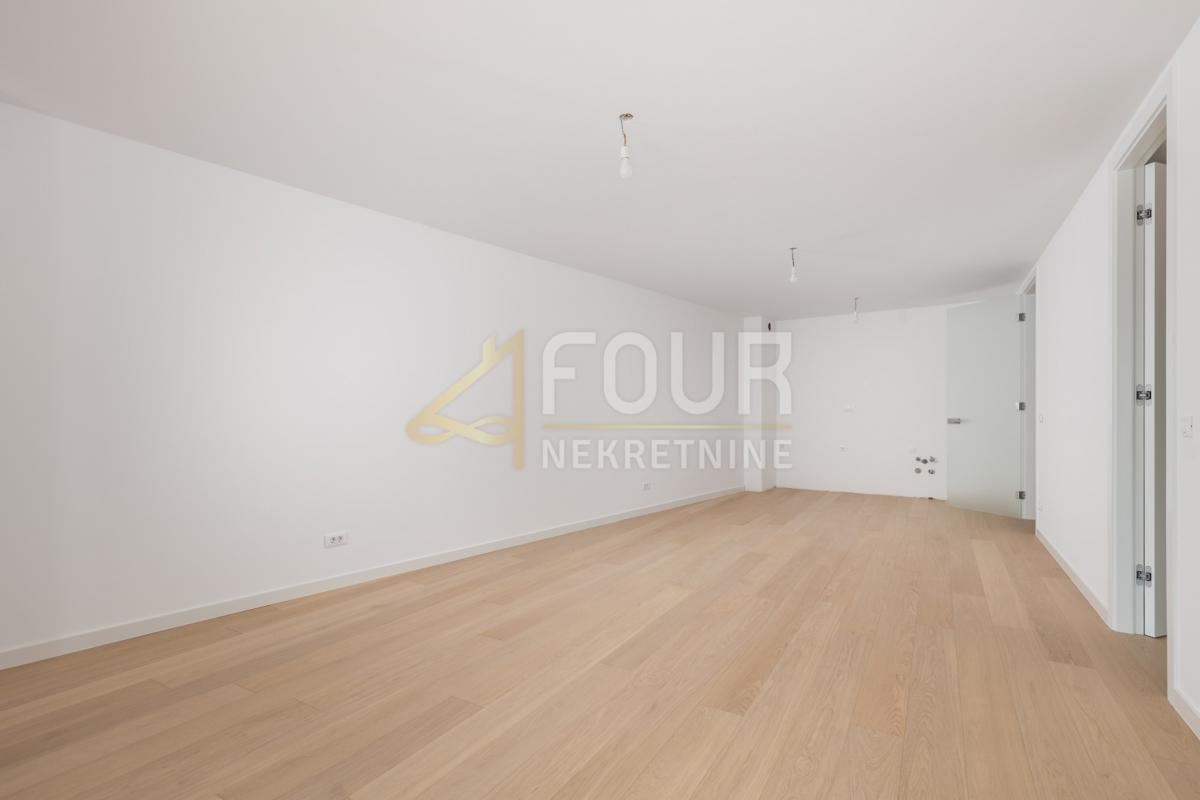 Opatija - Centar, Opatija, 75,92m2