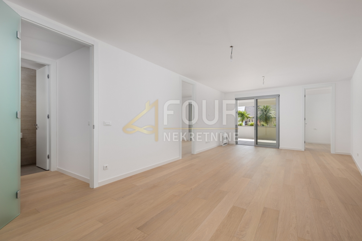 Opatija - Centar, Opatija, 75,92m2