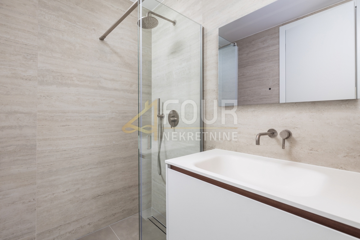 Opatija - Centar, Opatija, 75,92m2