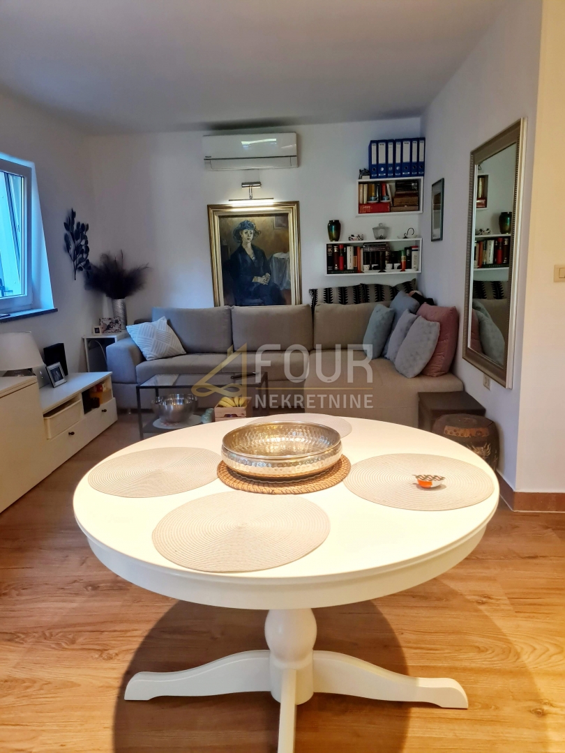 Mošćenička Draga, 84,36m2