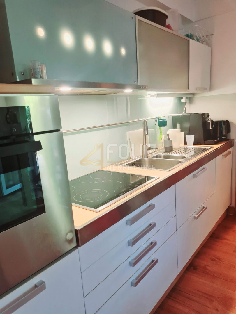 Mošćenička Draga, 84,36m2