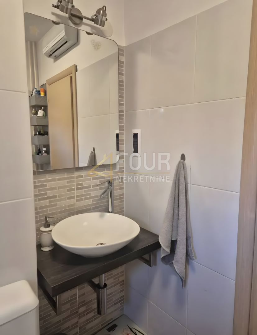 Fiume, Vežica superiore, 2s+db, 61,53m2, balcone