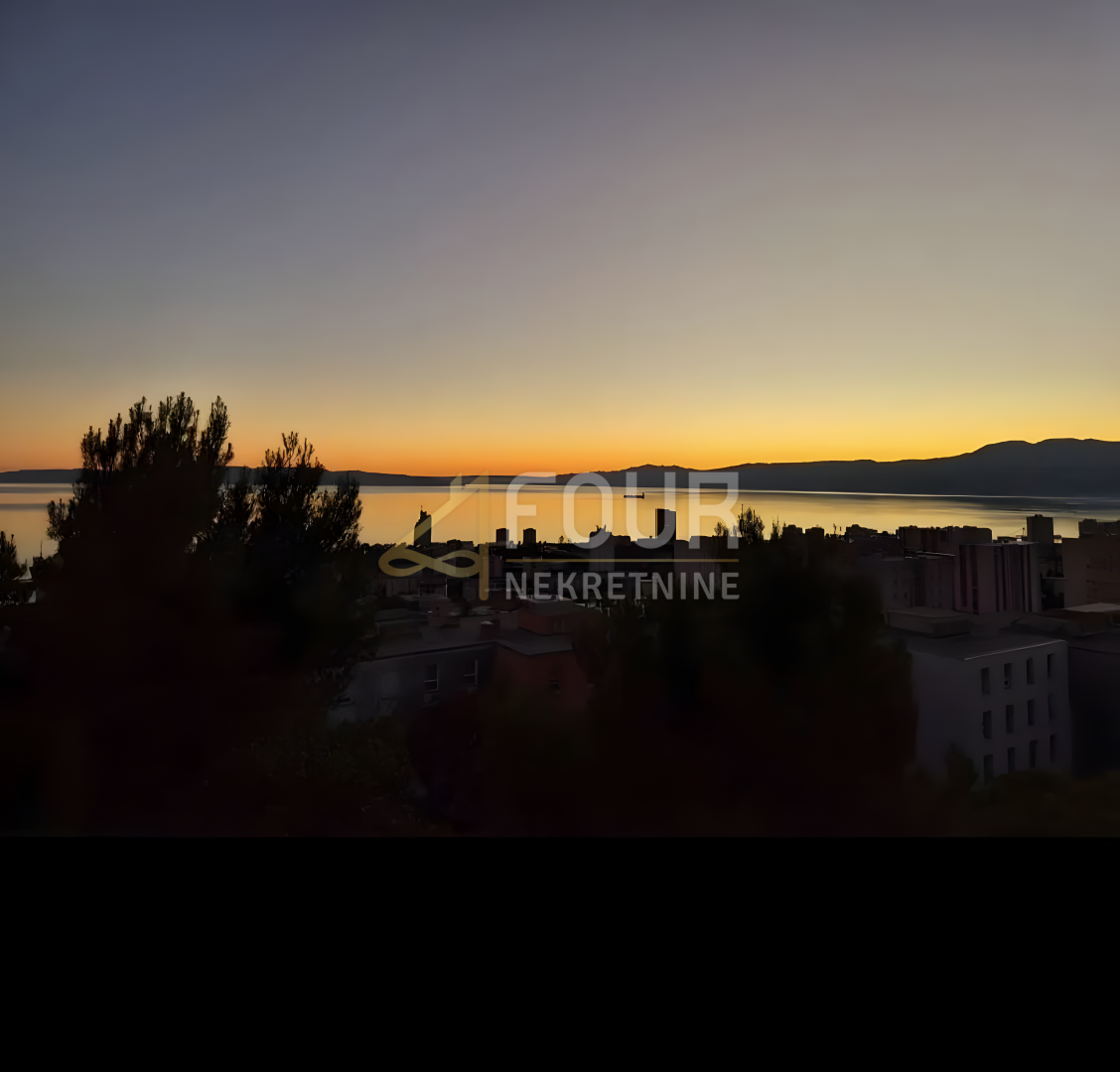 Fiume, Vežica superiore, 2s+db, 61,53m2, balcone