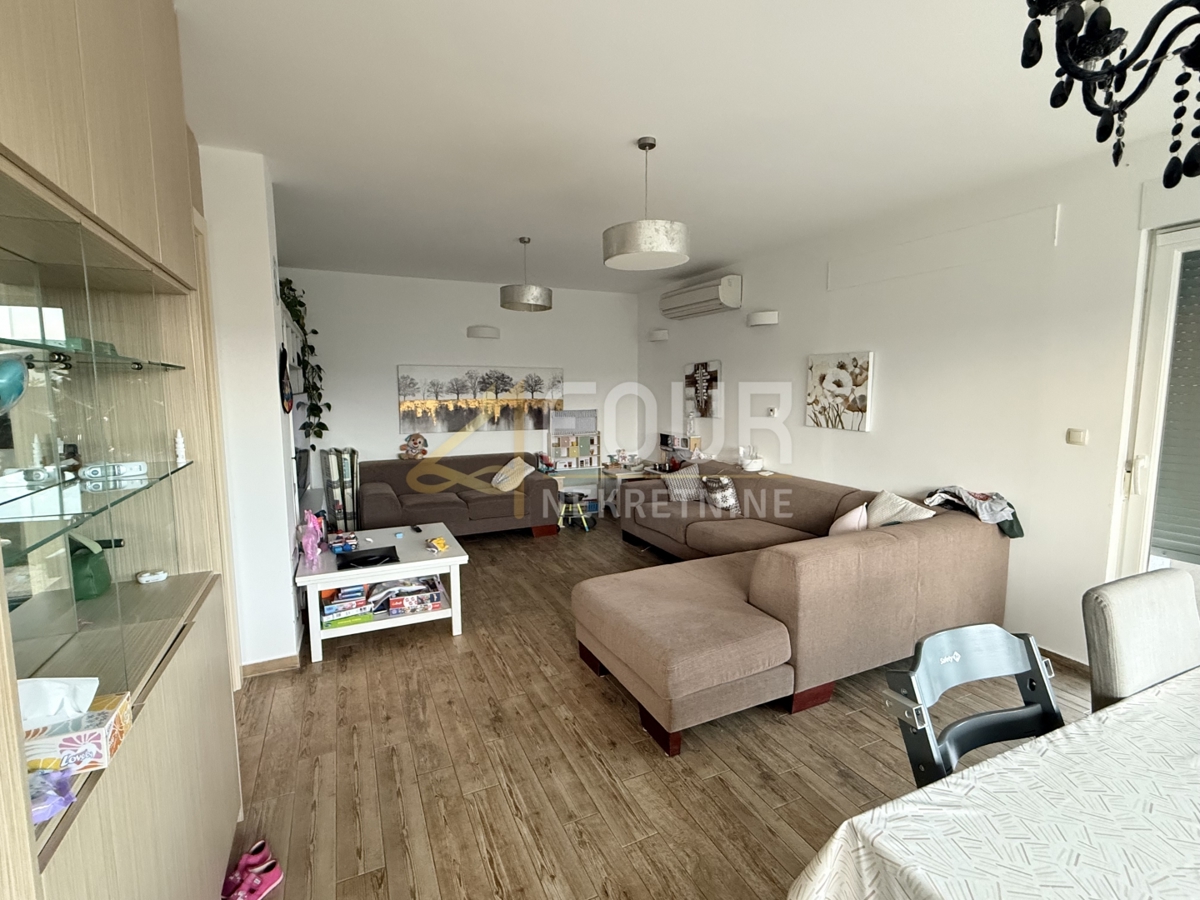 Kastav, Rešetari, 3s+db, 99,77m2, giardino