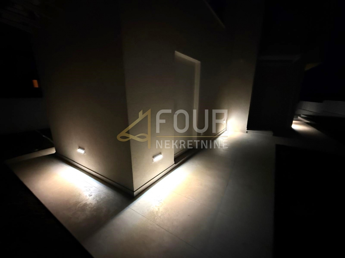 Istria, Liznjan, casa indipendente con piscina