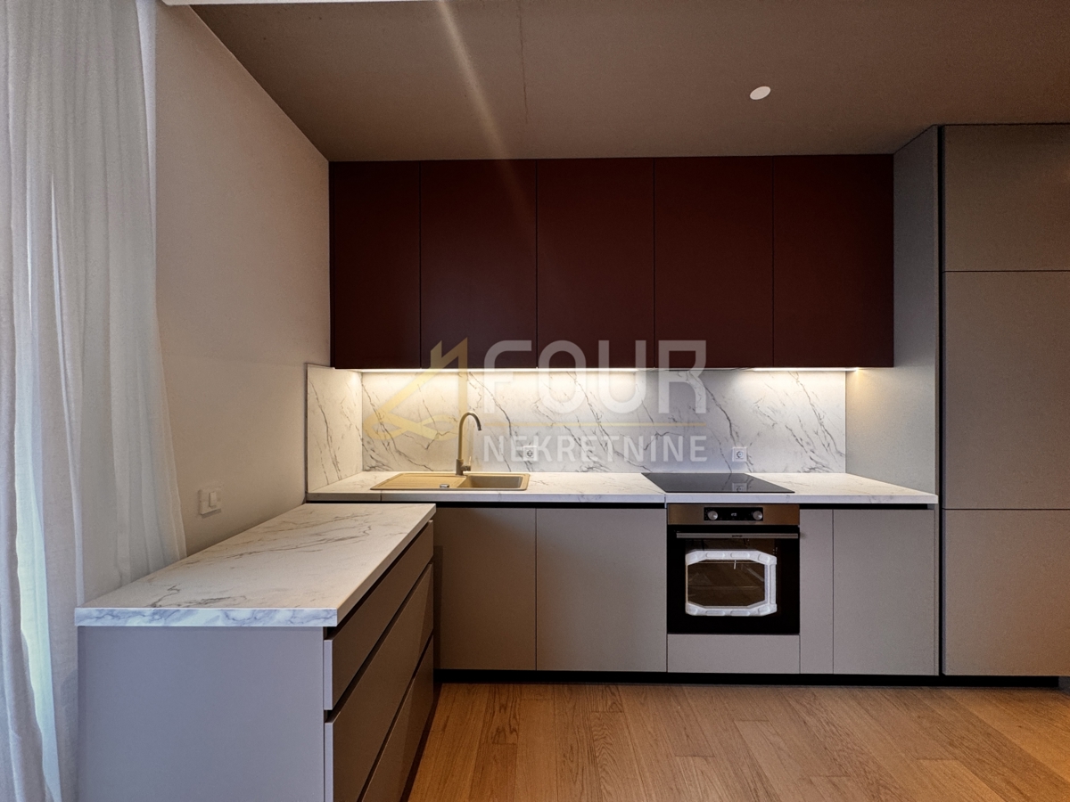 Opatija - Centar, Opatija, 79,62m2