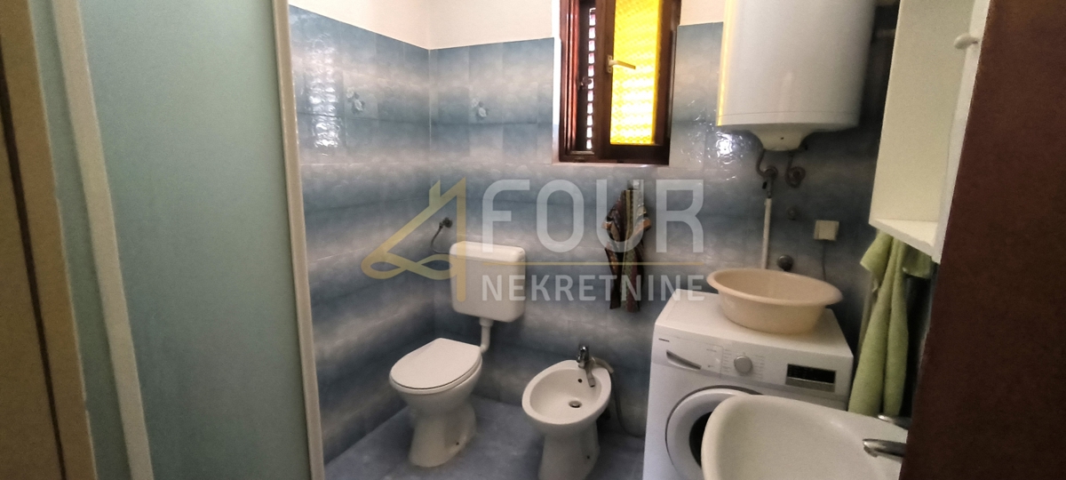 Juradi, Buzet, 176m2